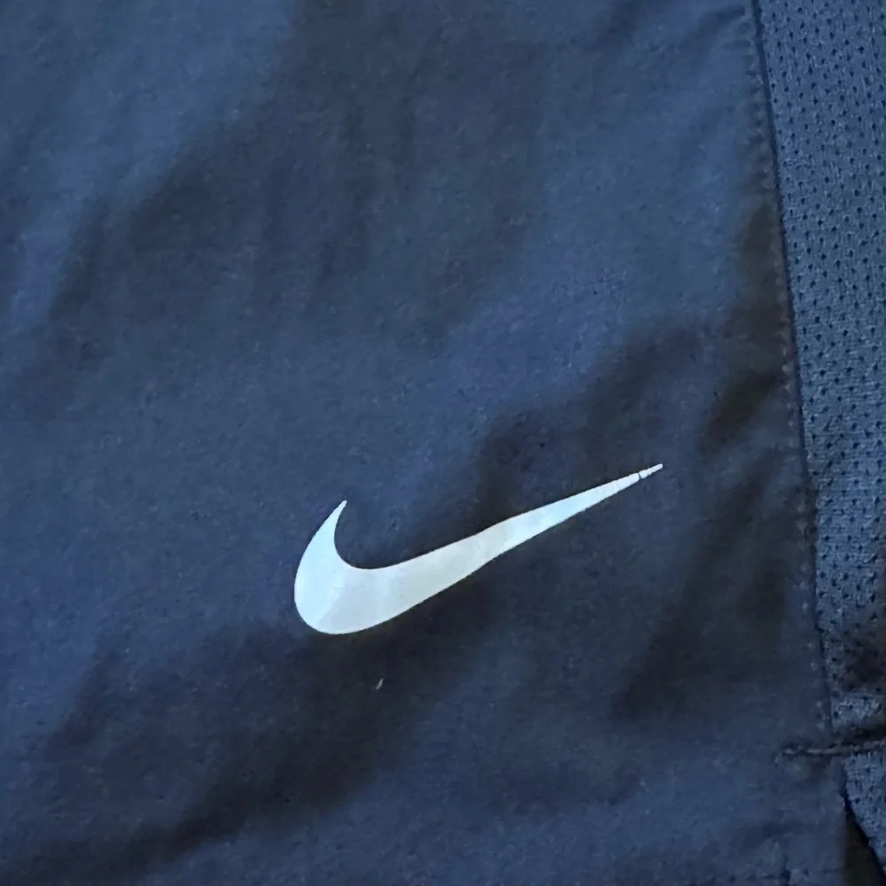 Nike Dri-Fit Men's Black Athletic Shorts - Picture 3 of 4